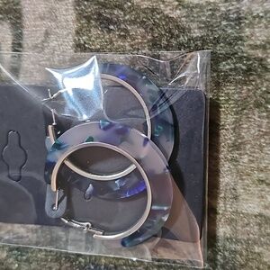 Hoop earrings New